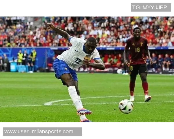 弗兰克谈对阵埃弗顿战术喜欢大力界外球穆阿尼接近首发阵容