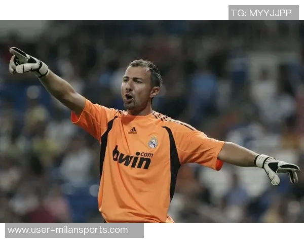 阿斯评论：尽管什琴斯尼表现稳健却难掩连续八场失球的尴尬局面