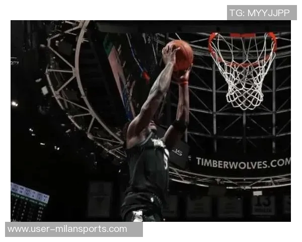 爱德华兹生涯总得分逼近万分大关仅差23分即将创造新历史